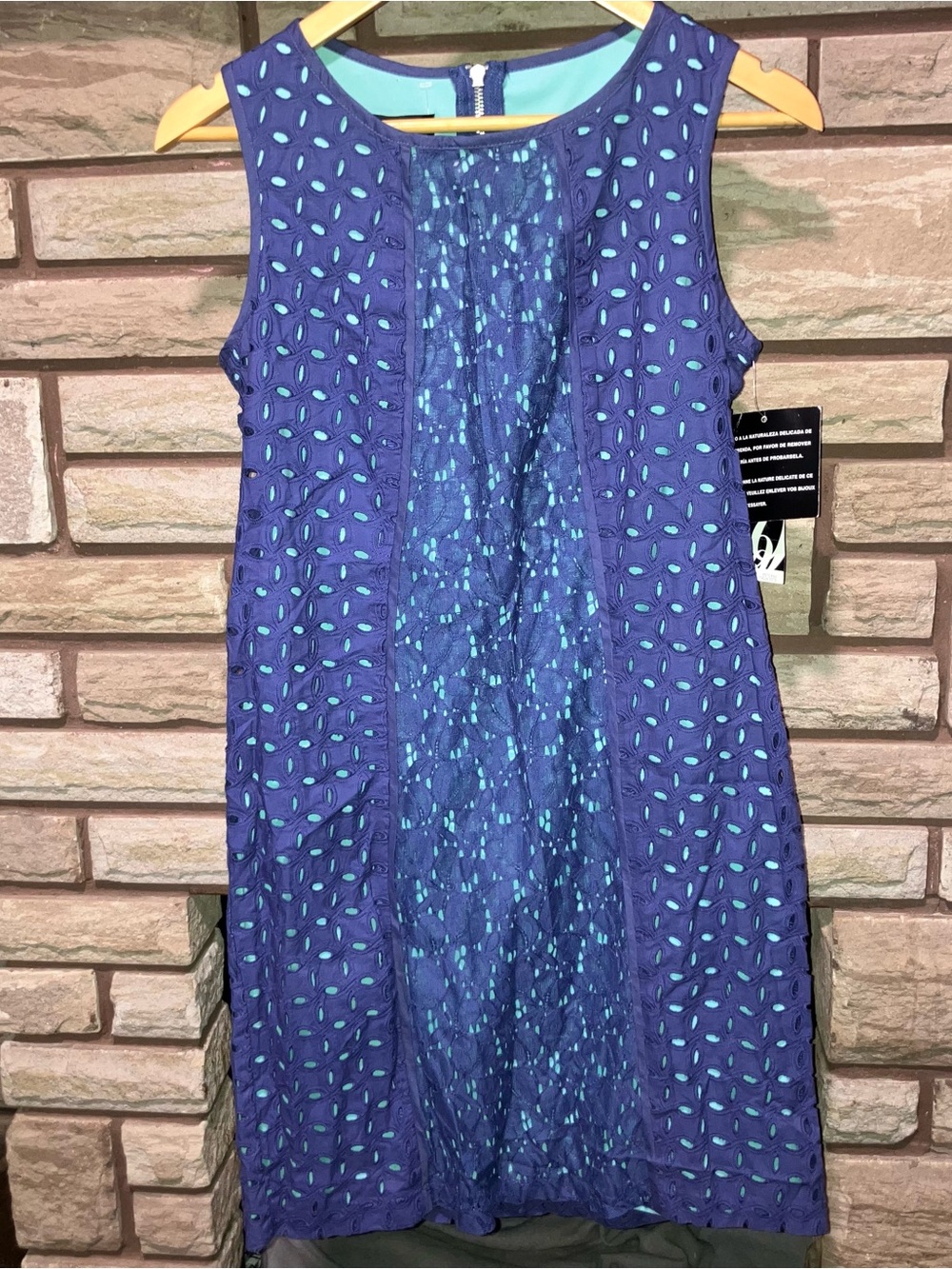 Nine West Sleeveless Blue Eyelet Shift Dress with Teal Under Accents